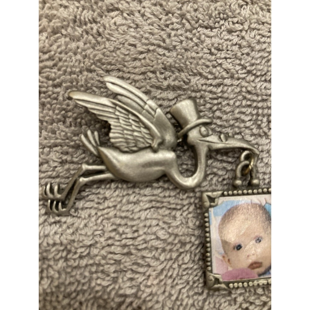Vintage Stork Baby Photo Brooch Mid Century Baby Announcement Pin Silver Tone - Picture 2 of 6